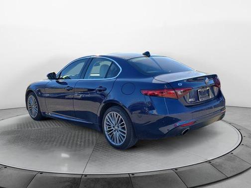 2018 Alfa Romeo Giulia Ti Lusso