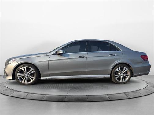 2015 Mercedes-Benz E-Class 4MATIC