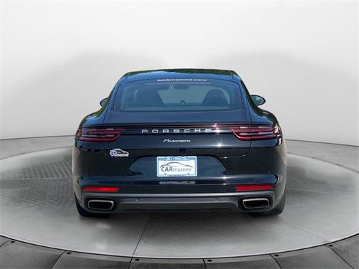 2018 Porsche Panamera Base