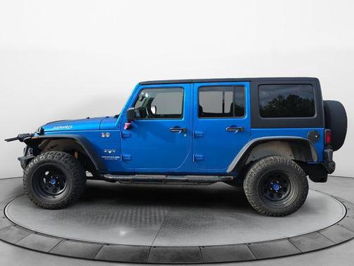 2016 Jeep Wrangler Unlimited Sahara