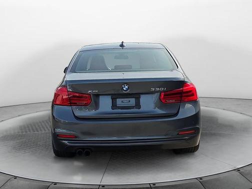 2018 BMW 330 xDrive