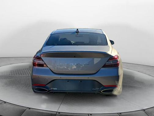 2025 Genesis G70 2.5T RWD