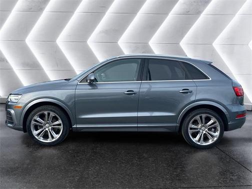 2017 Audi Q3 2.0T Premium Plus