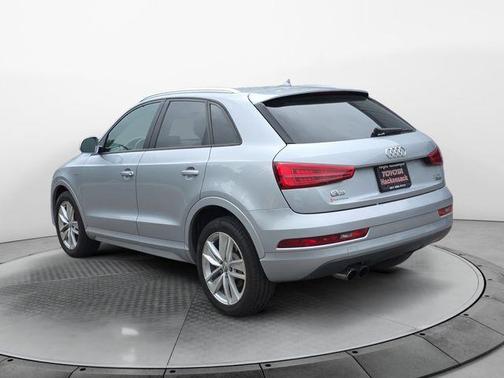 Silver Metallic 2018 Audi Q3 2.0T Premium