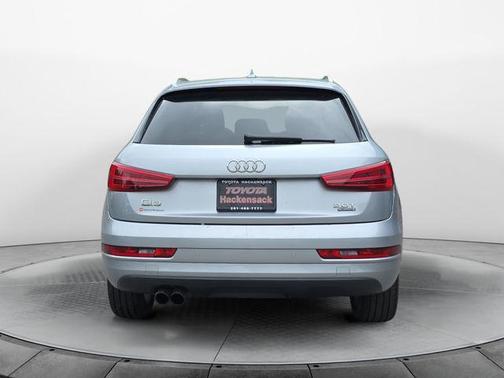 Silver Metallic 2018 Audi Q3 2.0T Premium