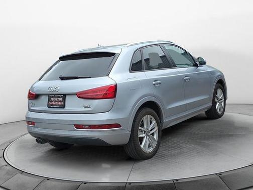 Silver Metallic 2018 Audi Q3 2.0T Premium