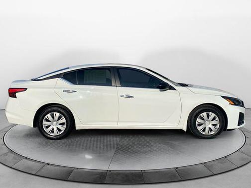 2024 Nissan Altima S FWD