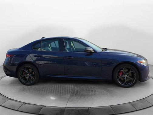 2017 Alfa Romeo Giulia Ti