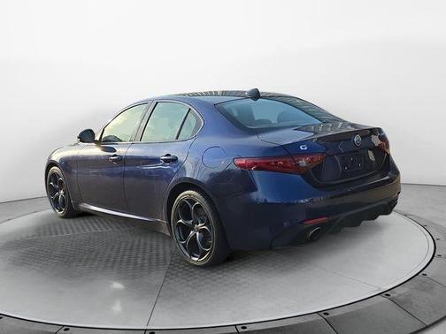 2017 Alfa Romeo Giulia Ti