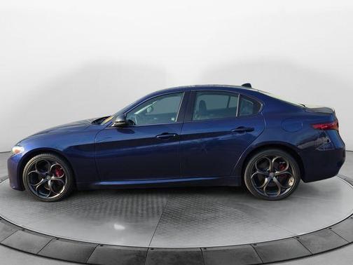 2017 Alfa Romeo Giulia Ti