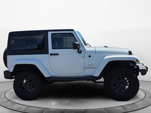 Bright White Clearcoat 2015 Jeep Wrangler Sahara