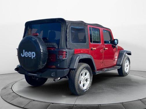 2013 Jeep Wrangler Unlimited Sahara