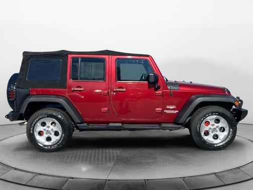 2013 Jeep Wrangler Unlimited Sahara