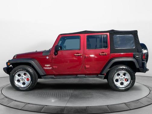 2013 Jeep Wrangler Unlimited Sahara