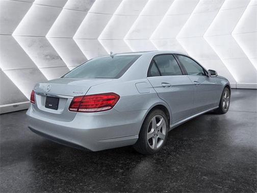 2016 Mercedes-Benz E-Class 4MATIC