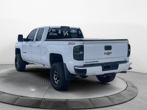 Summit White 2018 Chevrolet Silverado 1500 2LT