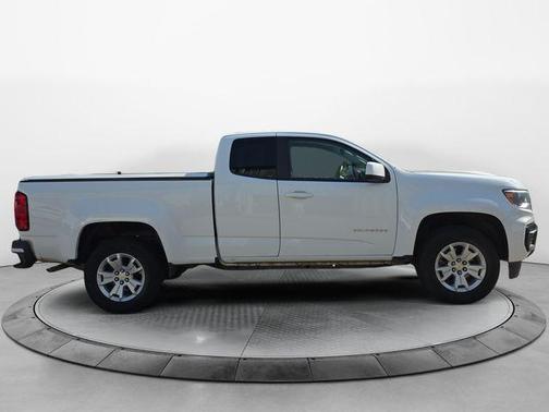 Summit White 2022 Chevrolet Colorado LT