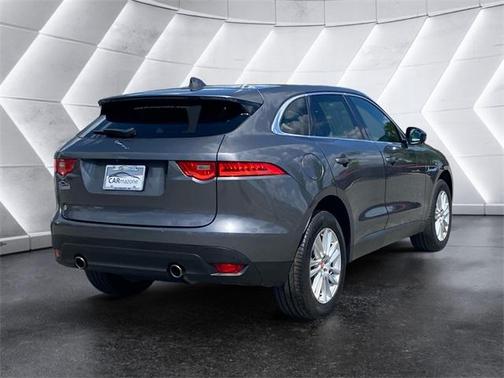 2019 Jaguar F-PACE 30t Prestige