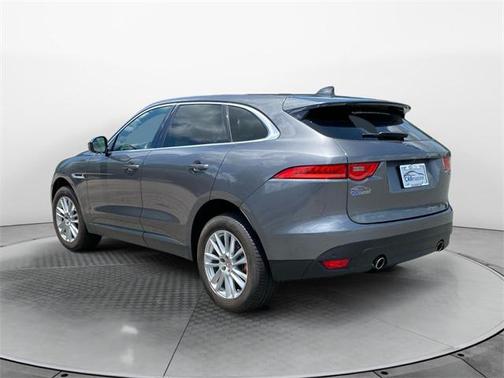 2019 Jaguar F-PACE 30t Prestige