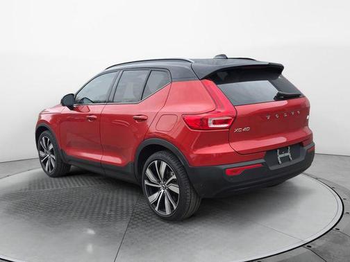 2022 Volvo XC40 Recharge Pure Electric P8 Twin Plus