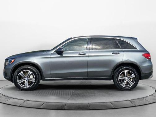 2016 Mercedes-Benz GLC 300 Base