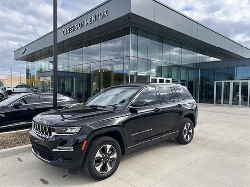 2024 Jeep Grand Cherokee 4xe Base