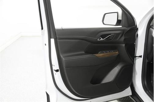 2023 GMC Acadia FWD SLE