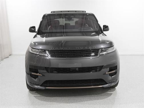 2023 Land Rover Range Rover Sport SE