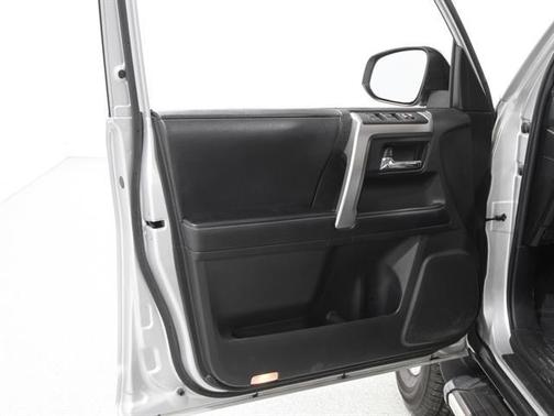 2017 Toyota 4Runner SR5 Premium