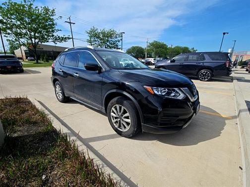Magnetic Black 2017 Nissan Rogue SV