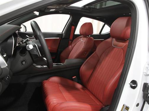 2025 Genesis G70 2.5T AWD