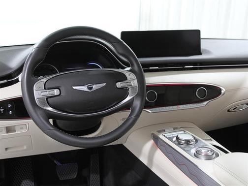 2024 Genesis GV70 2.5T AWD