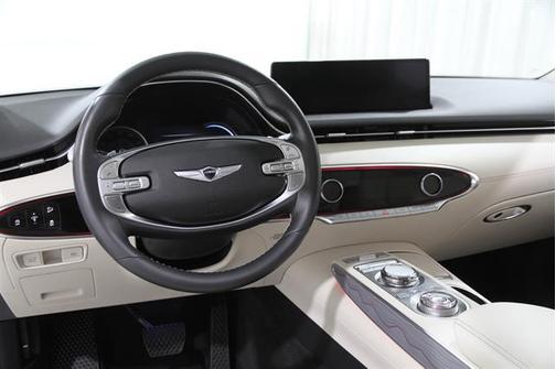2024 Genesis GV70 2.5T AWD