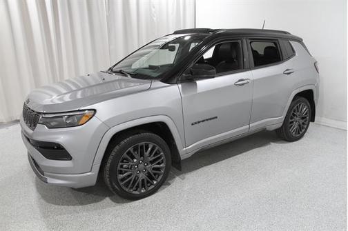 SILVER 2024 Jeep Compass Limited
