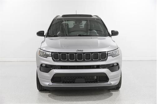 SILVER 2024 Jeep Compass Limited