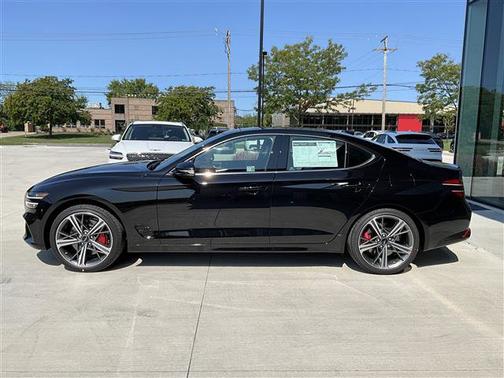 2025 Genesis G70 2.5T SPORT PRESTIGE AWD