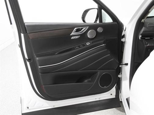 2021 Genesis GV80 2.5T