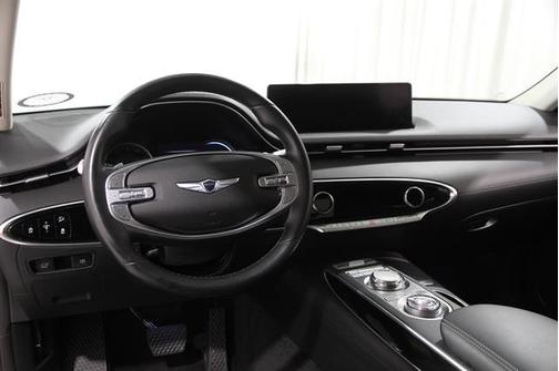 2022 Genesis GV70 2.5T AWD
