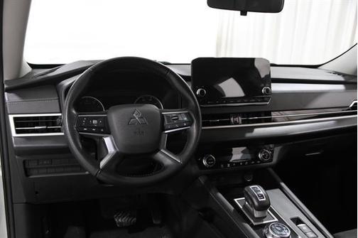 2023 Mitsubishi Outlander SE 2.5 S-AWC