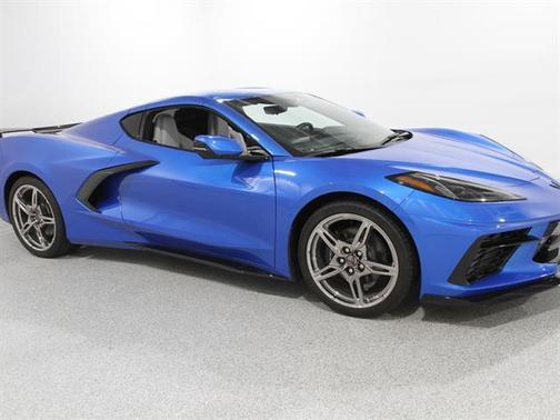 2025 Chevrolet Corvette Stingray w/2LT
