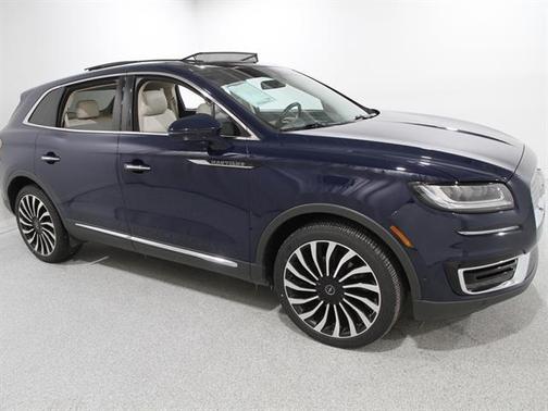 2019 Lincoln Nautilus Black Label
