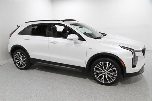 2024 Cadillac XT4 Sport