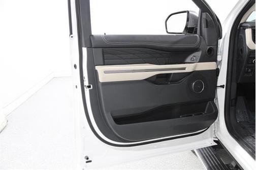 2023 Ford Expedition Max Platinum