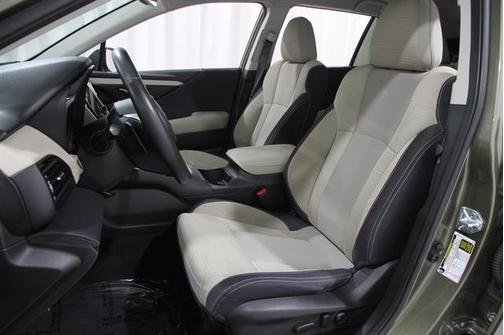 GREEN 2023 Subaru Outback Premium