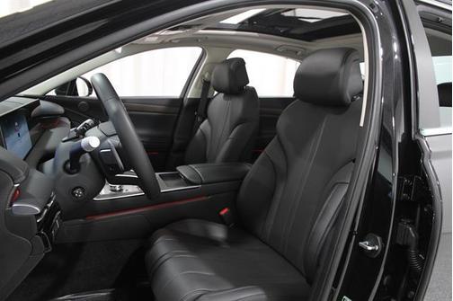 2026 Genesis G80 2.5T Advanced AWD