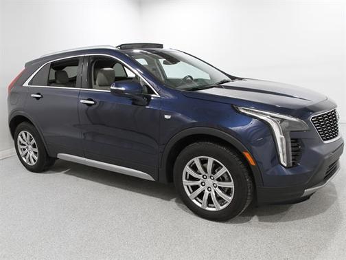 2021 Cadillac XT4 Premium Luxury