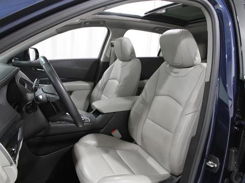 2021 Cadillac XT4 Premium Luxury