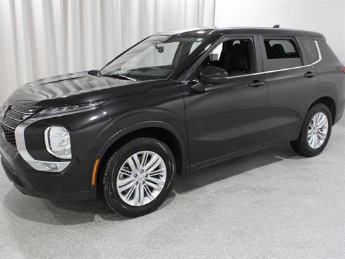 2024 Mitsubishi Outlander ES 2.5 S-AWC