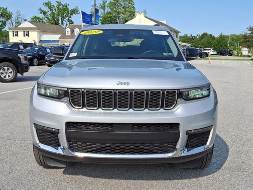 2022 Jeep Grand Cherokee LIMITED