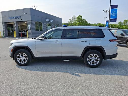 2022 Jeep Grand Cherokee LIMITED